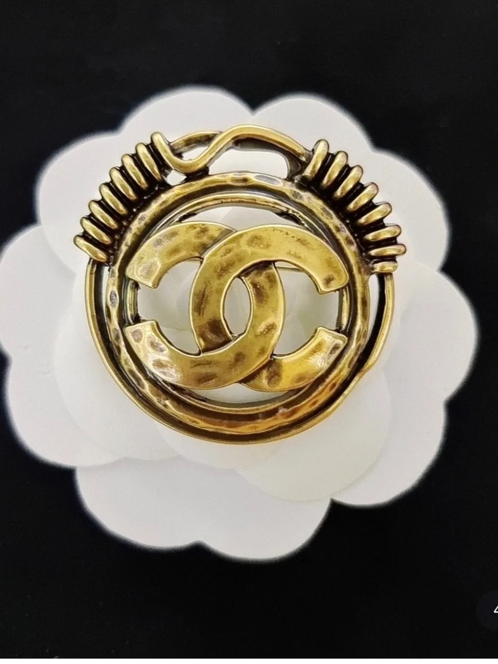 Double C Designer Vintage Letter Logo Brooch